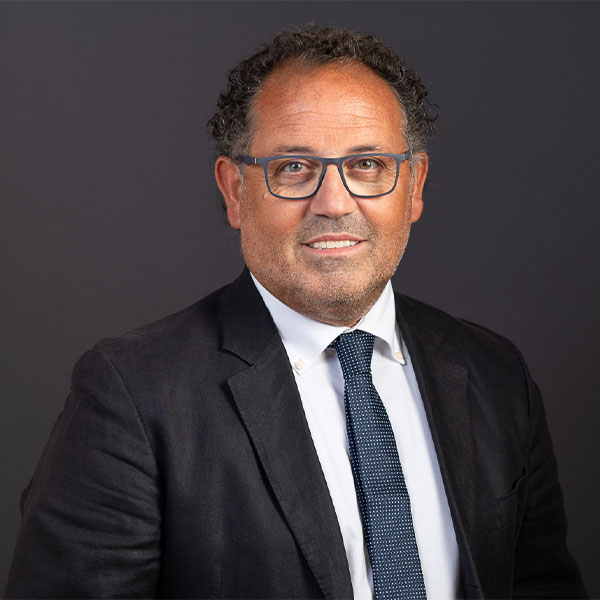 MARIO BERNARDES (POR)