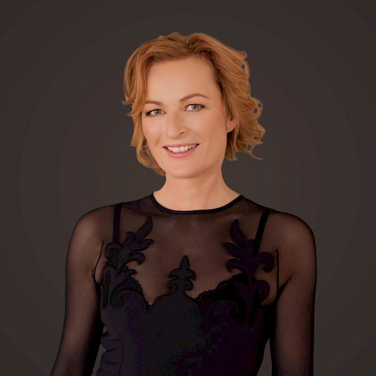 SARKA DROZDOVA (CZE)