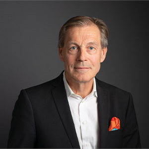 NIKOLAS LARSSON (SWE)